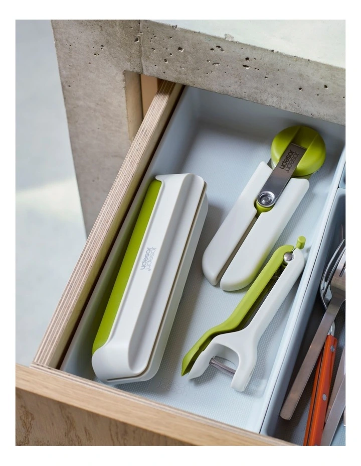 Halve-It Slicing Tool in Stone/Green image 5