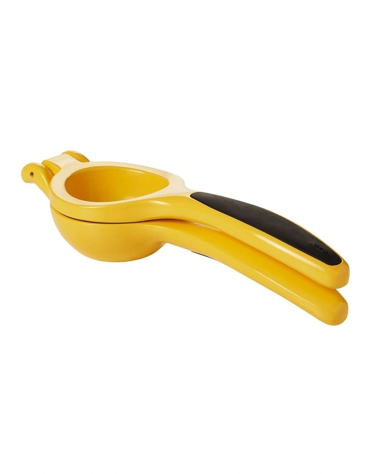Citrus Squeezer in Yellow image 2