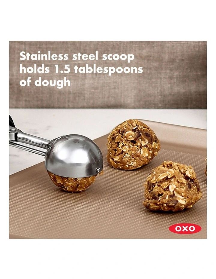 Medium Cookie Scoop in Black image 5
