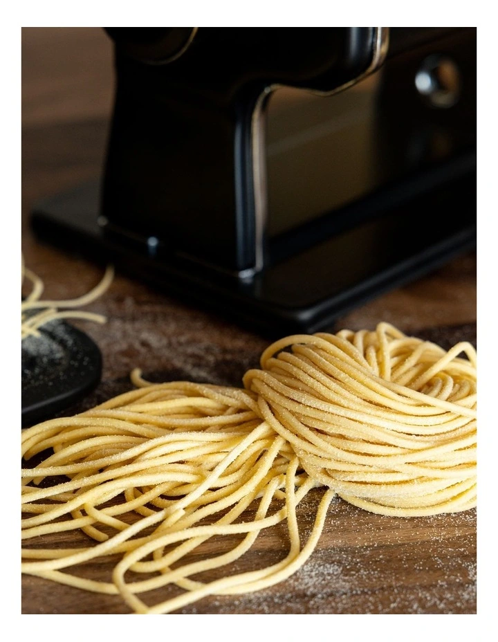 Premium Plus Pasta Machine in Black image 5