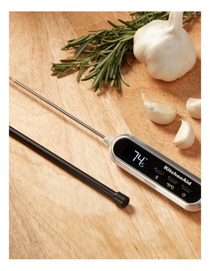 Rapid Response Digital Thermometer in Black image 3