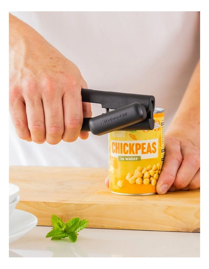 Locking Can Opener in Black image 4