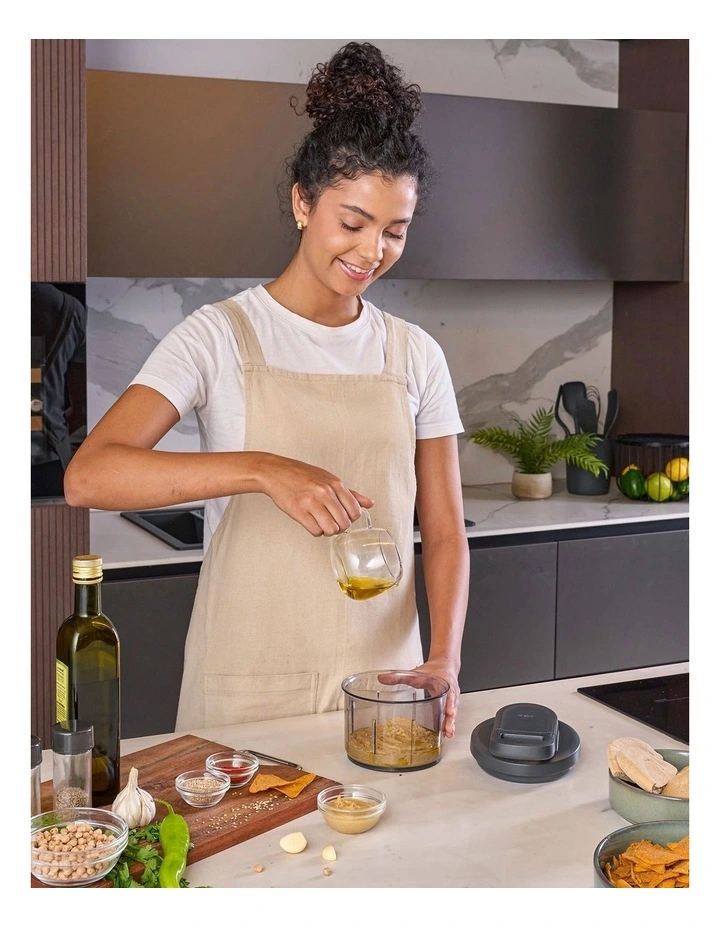 Easy Pull Food Processor in Grey image 6