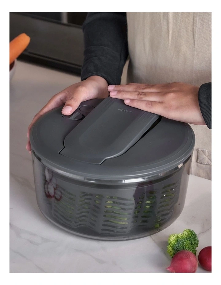 Swift Dry Salad Spinner Small in Grey image 6