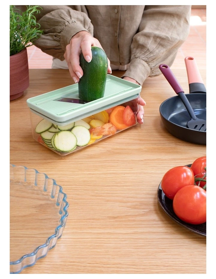 Slicer and Grater Set image 6