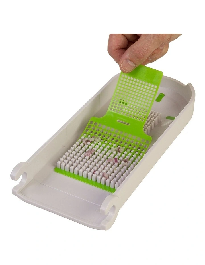 Onion Chopper in Green image 4