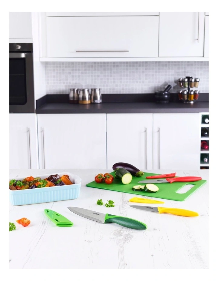 Chopping Board & 3 Piece Knife Set Green image 3