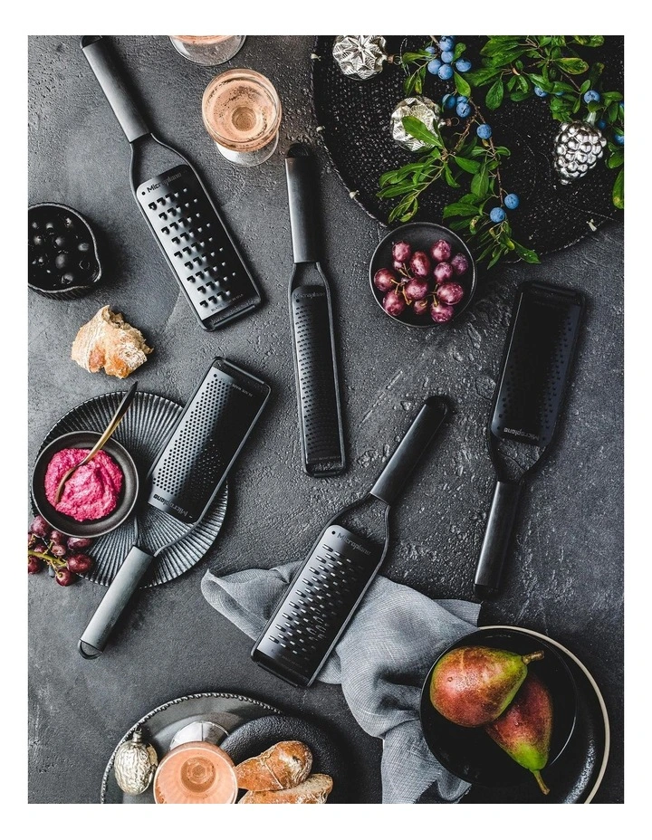 Sheep Coarse Grater in Black image 4