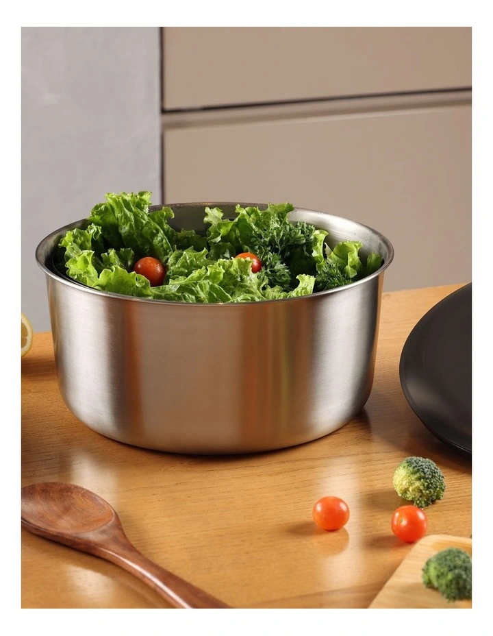 Stainless Steel Large Salad Spinner in Grey image 6