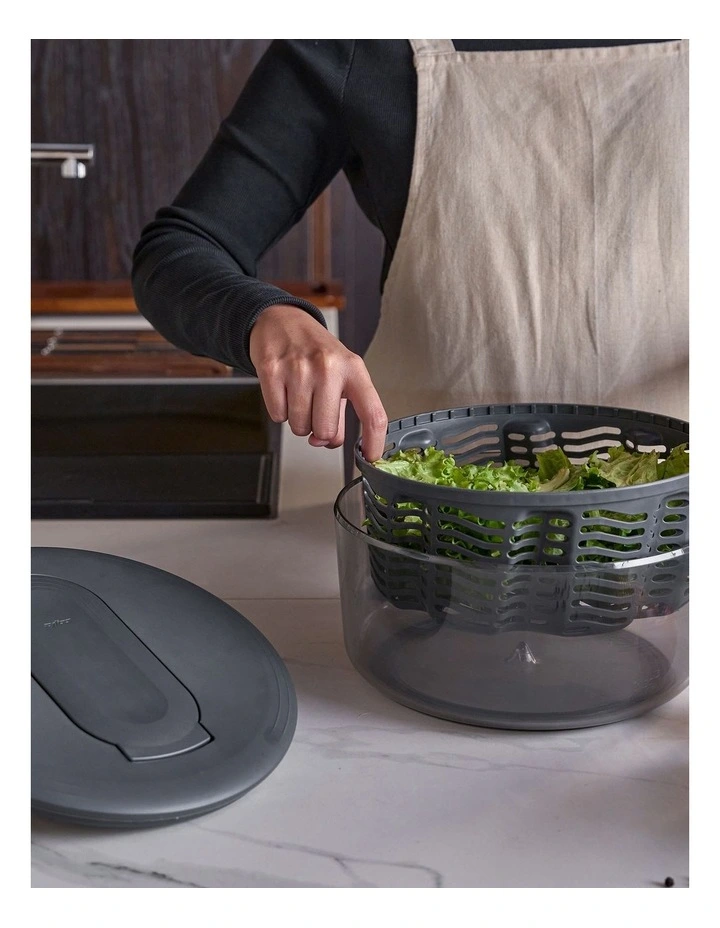 Swift Dry Large Salad Spinner in Grey image 5