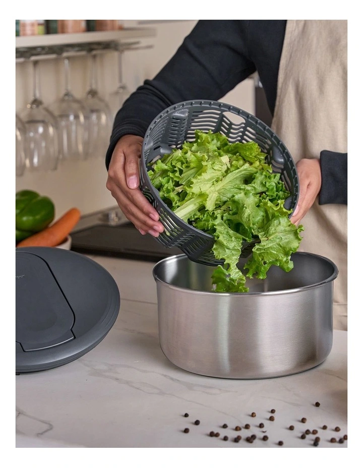 Stainless Steel Salad Spinner Small in Grey image 3