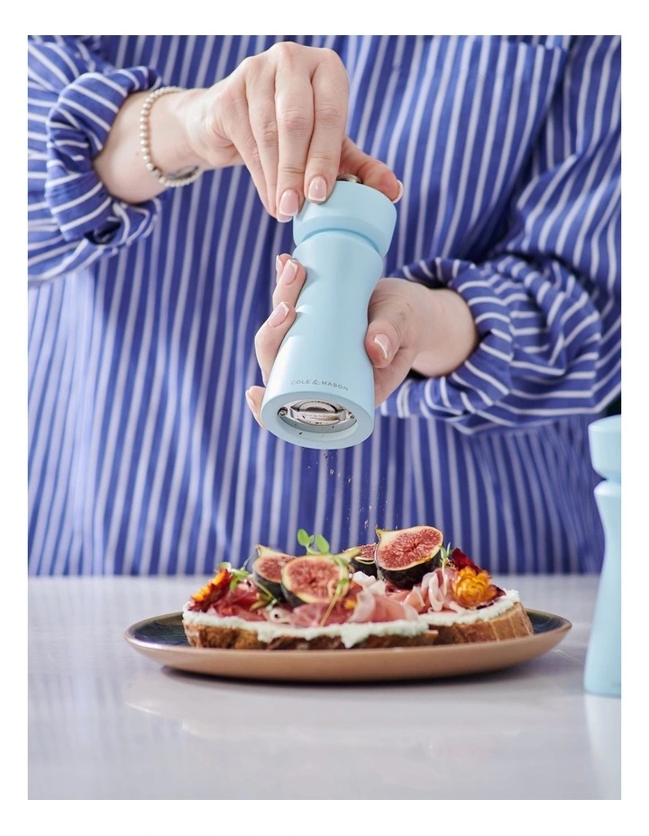 Cole & Mason Kenton Sea Salt S&P Mill 150mm image 7