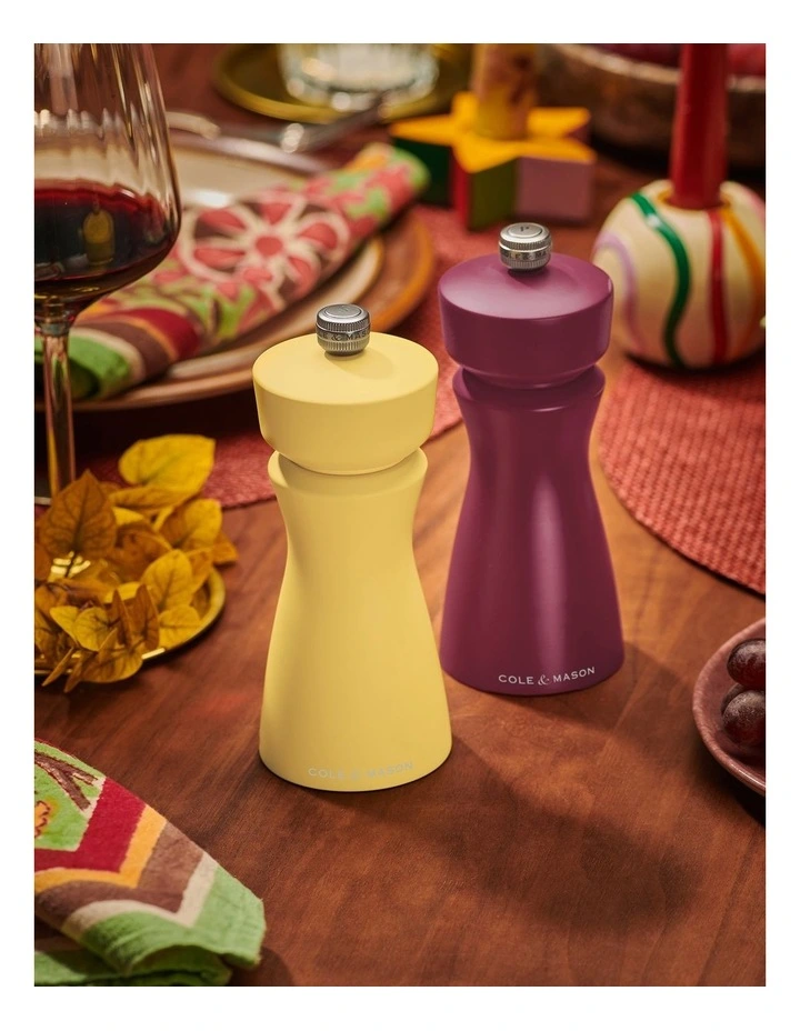 Cole & Mason Kenton Turmeric S&P Mill 150mm image 6