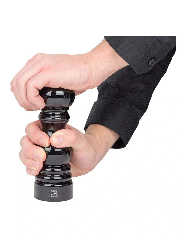 Pepper Mill 18cm in Lacquered Black Beechwood image 2