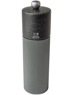 Pepper Mill 18cm in Multi