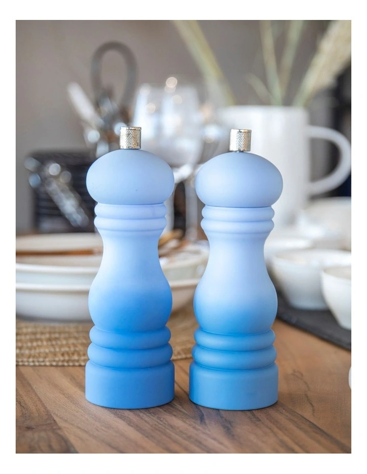 Ombre Capstan Mill 17cm in Blue image 3