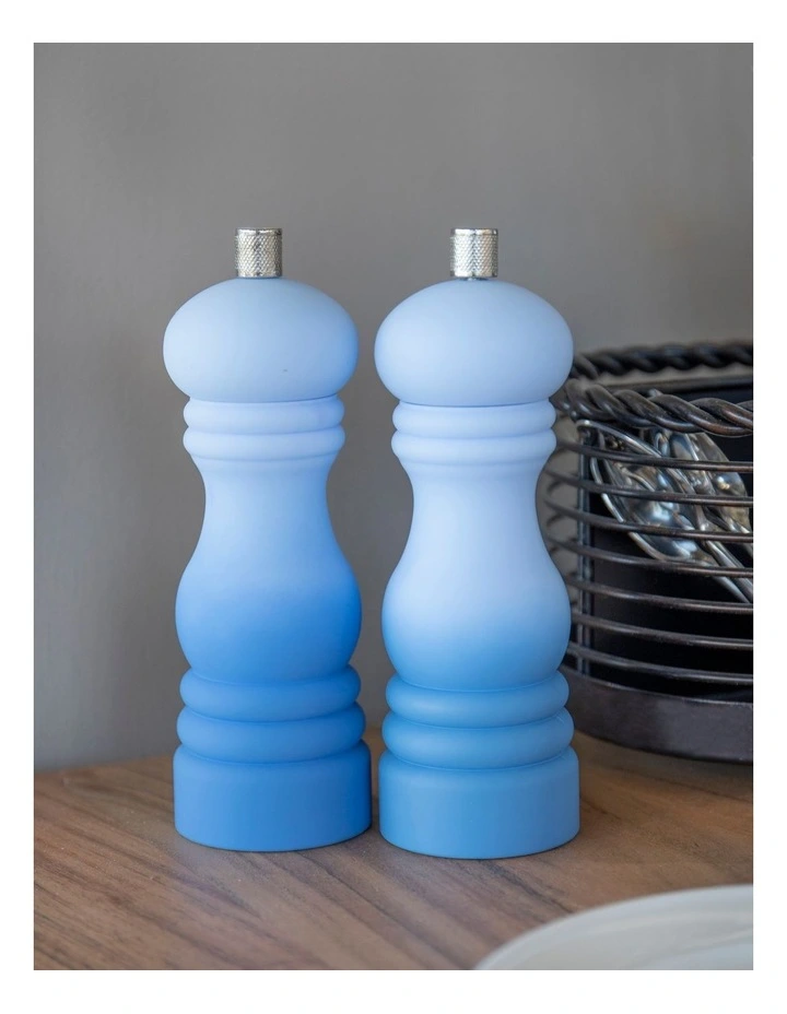 Ombre Capstan Mill 17cm in Blue image 5