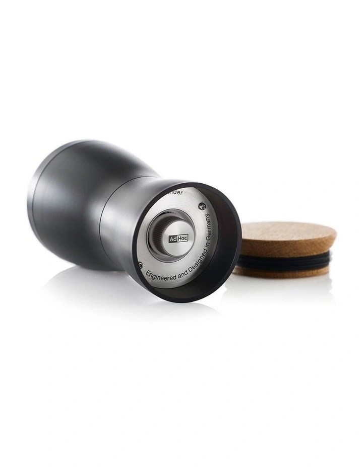 Twin Pepper and Salt Mill Set image 4