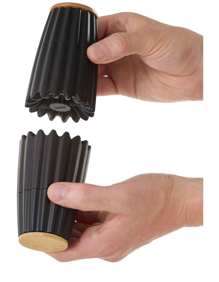 MagTwo Magnetic Pepper and Salt Mill image 3
