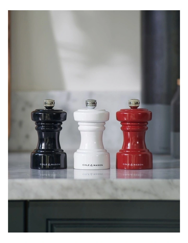 Hoxton Pepper Mill 10.4cm in White image 4