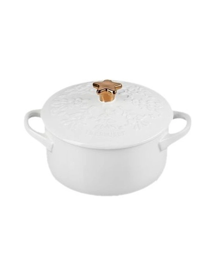 Round Mini Cocotte Star Knob 4C 700ml in White image 4