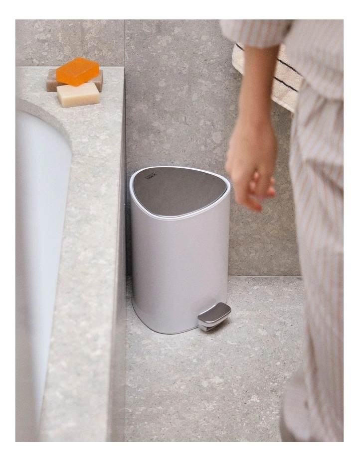 EasyStore 5L Bathroom Bin Gloss White image 2