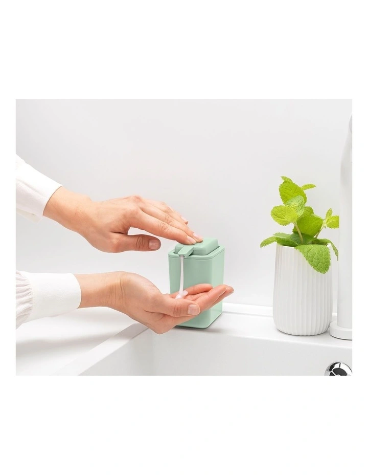 Kitchen Soap Dispenser in Jade Green image 6