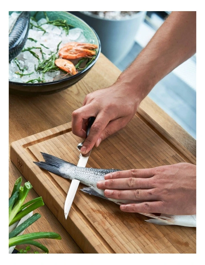 Four Star Filleting Knife 18cm in Silver image 3