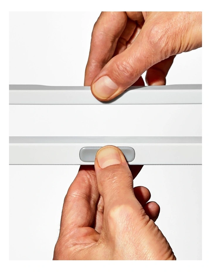 Undershelf Drawer in Clear image 5
