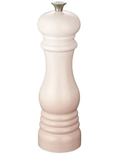 Pepper Mill in Meringue