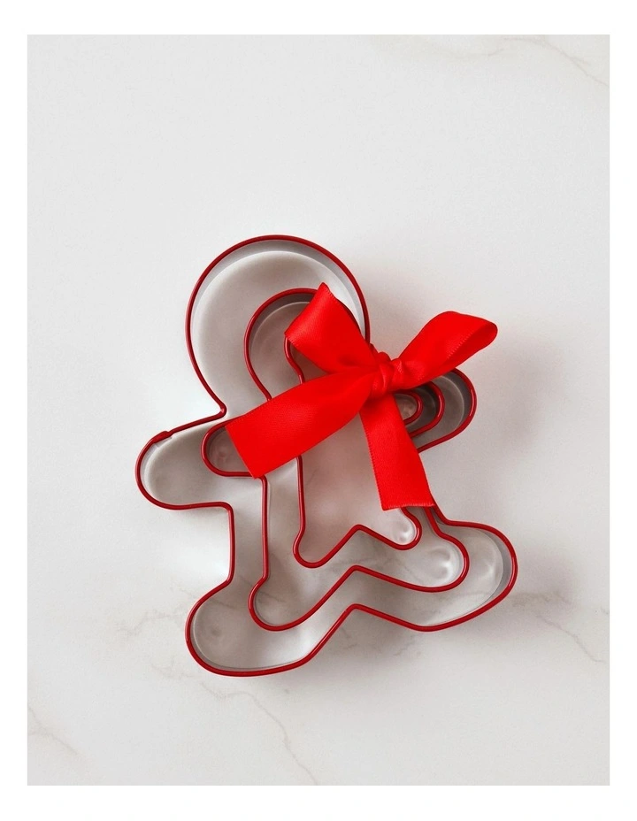 Gingerbread Cookie Cutter Set of 3 in Red image 4