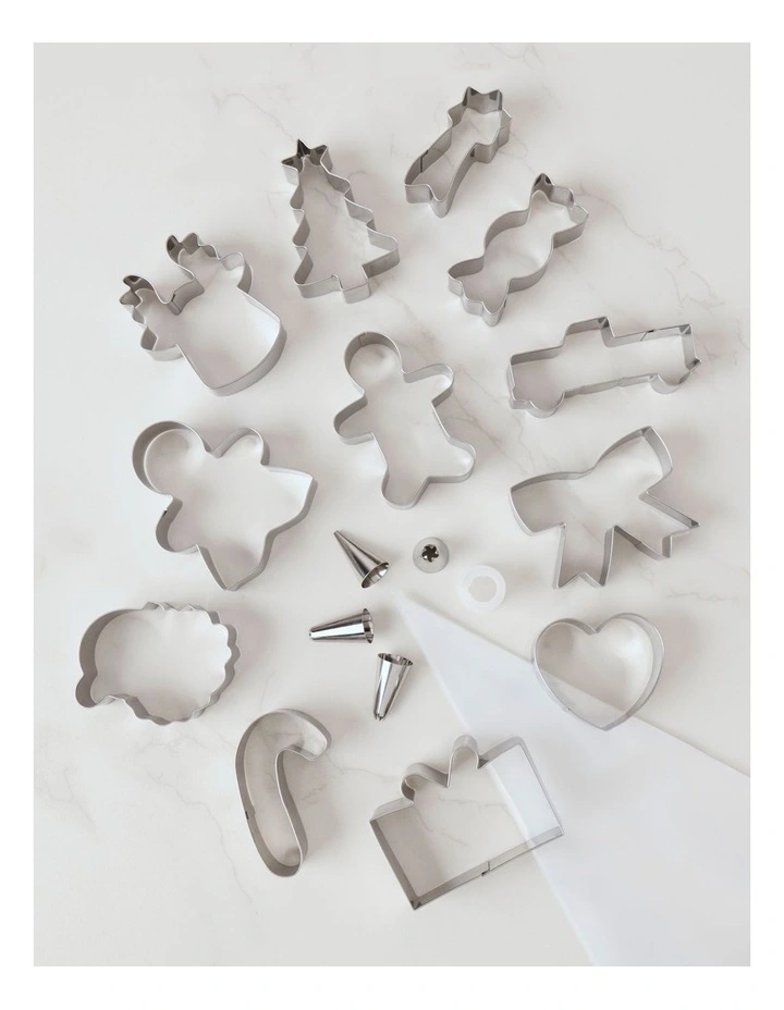 Christmas Cookie Cutter Set of 20 in Silver image 3