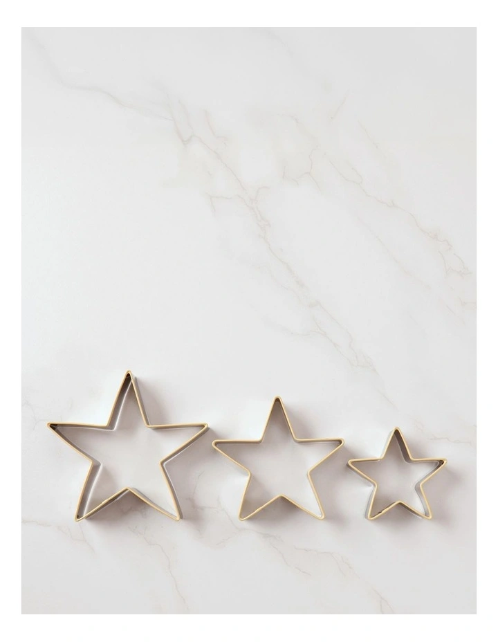 Christmas Star Cookie Cutter Set of 3 in Red image 1