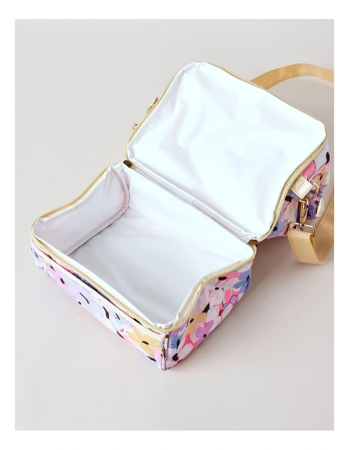 Haze DL Lunch Bag in Purple image 5