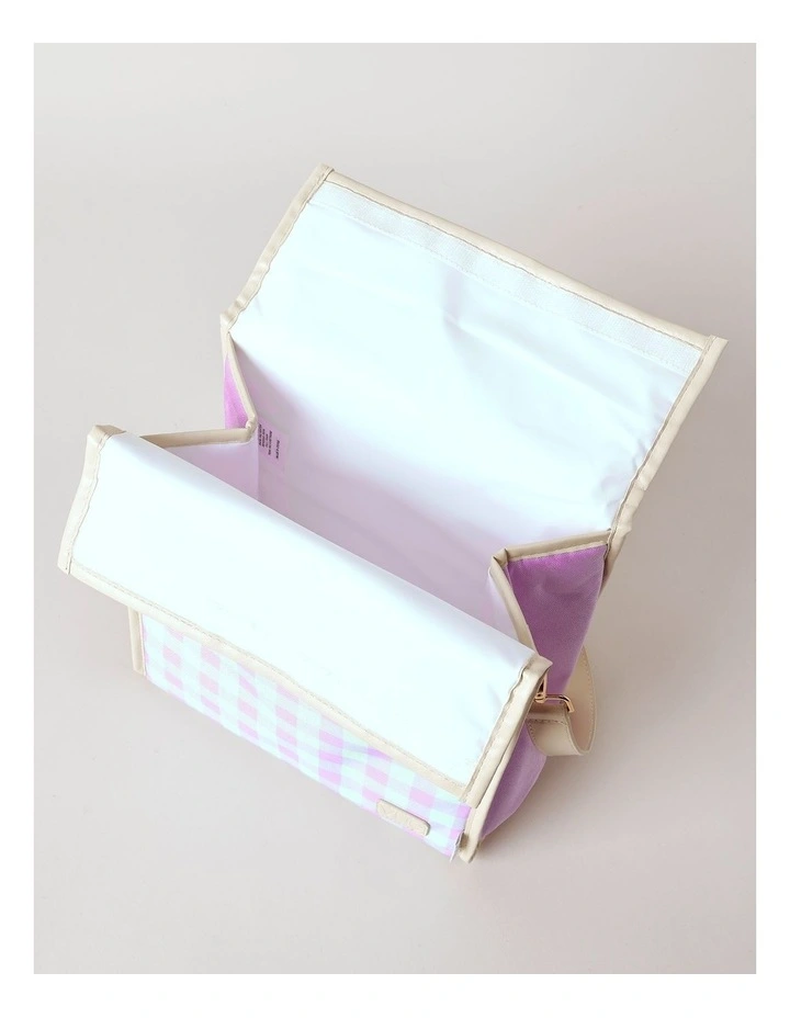 Flap Lunch Bag in Lilac image 4