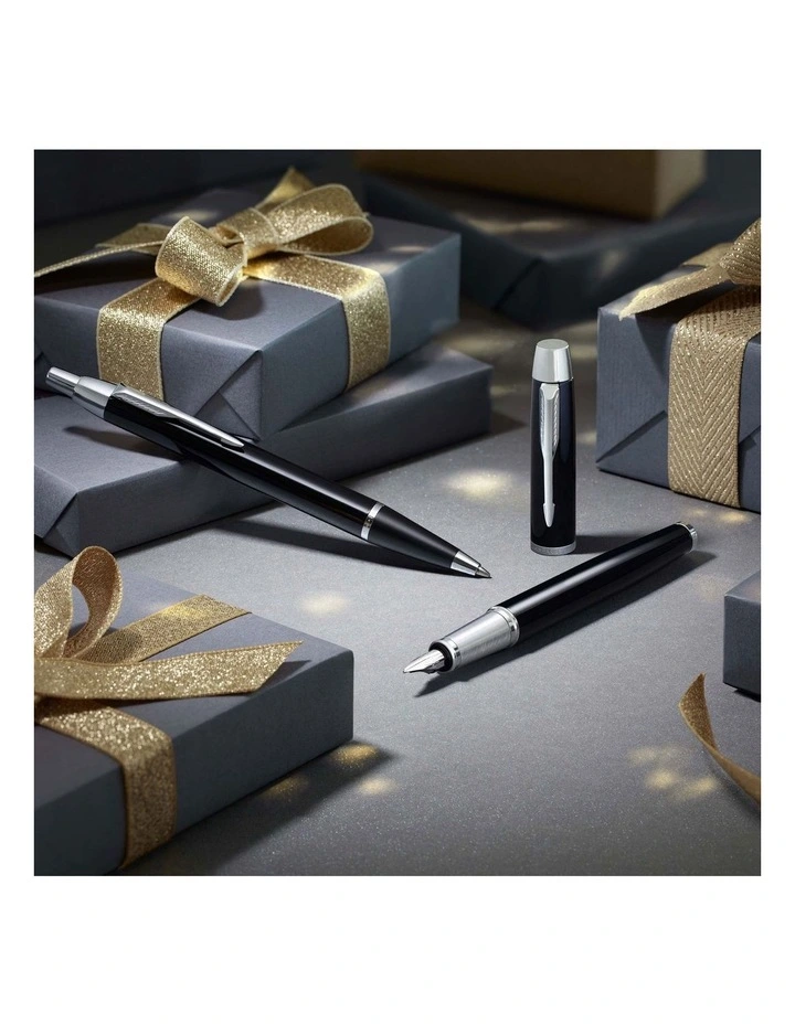 Lacquer Gold Trim Duo Set image 2