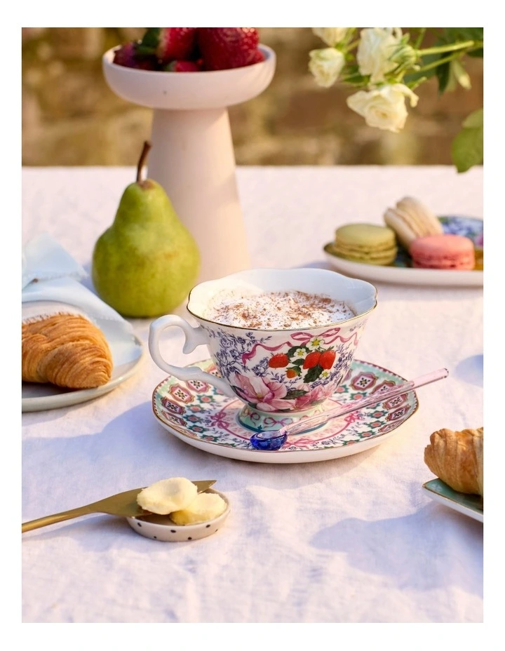 Je t'aime Paris Tea Cup And Saucer in Multi image 6