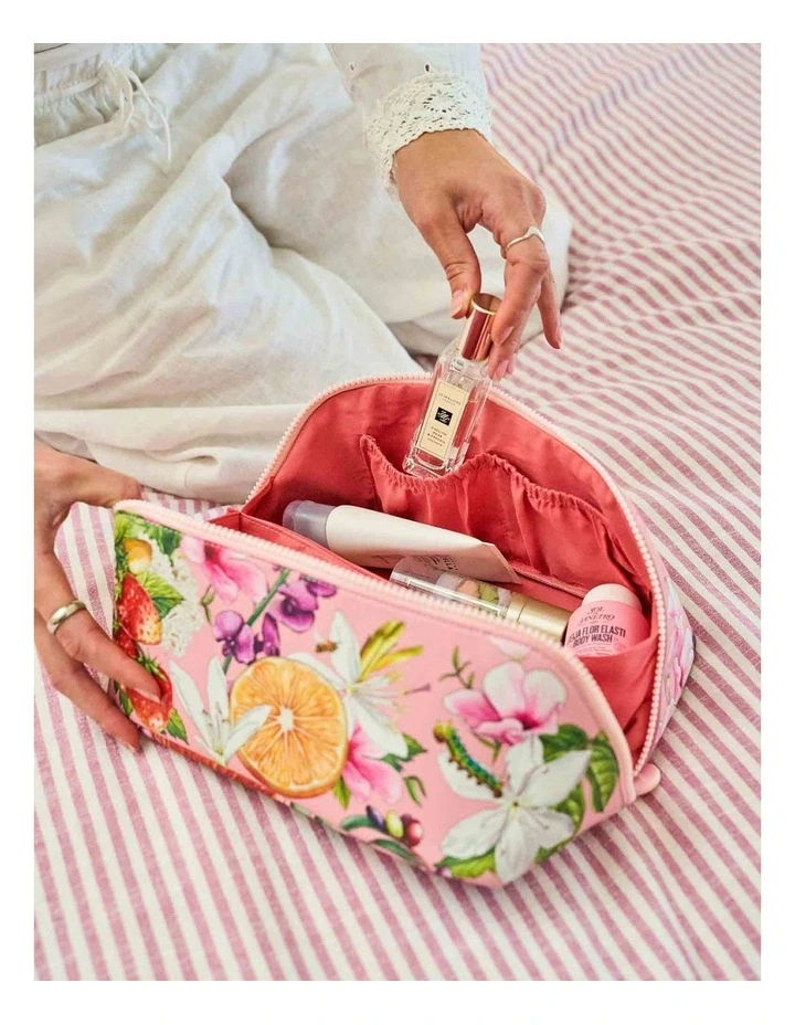 Cosmetic bag Bountiful Harvest image 4