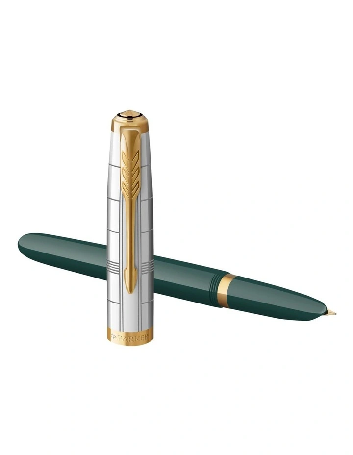 Parker 51 Premium Fountain Pen in Forest Green with Gold Trim image 3