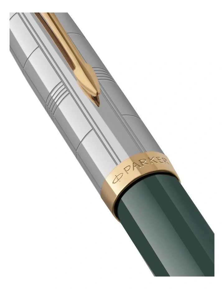 Parker 51 Premium Fountain Pen in Forest Green with Gold Trim image 5