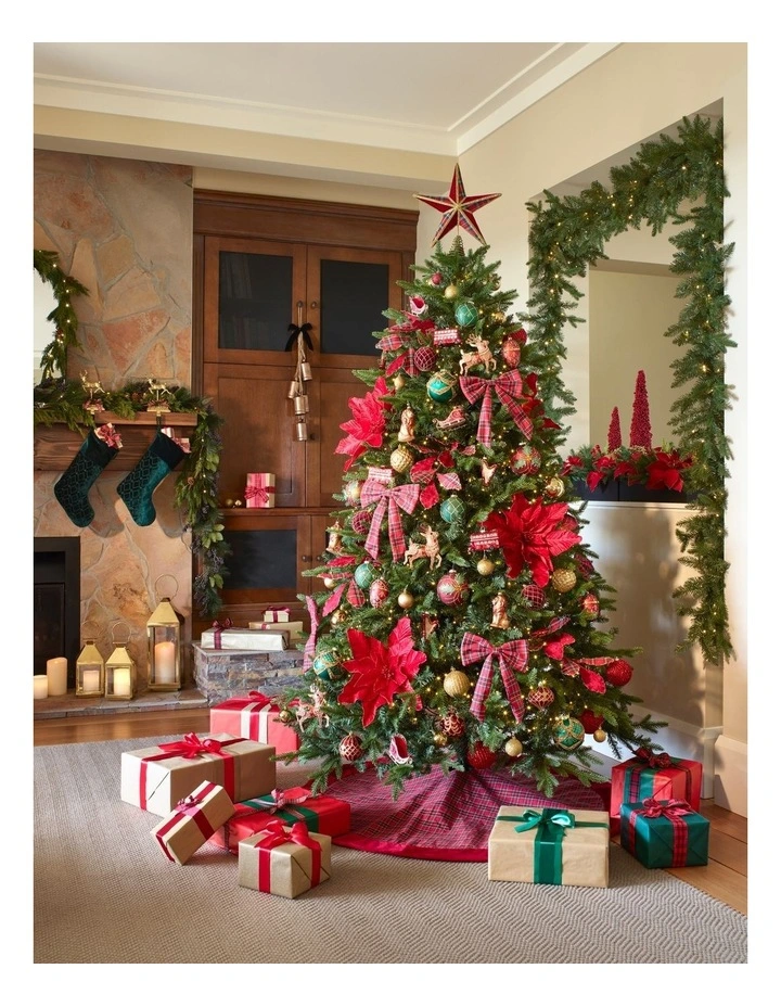 Fraser Fir 210cm 380L Pre-lit Christmas Tree 2389 tips in Green image 2