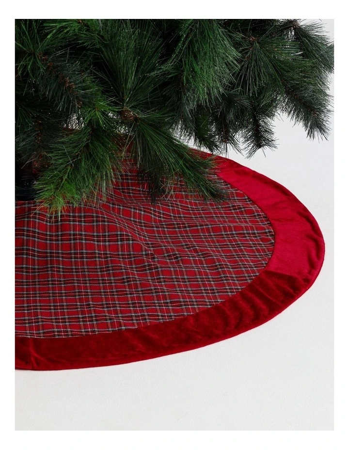 Heirloom Christmas Tartan Tree Skirt 120cm in Multi image 2