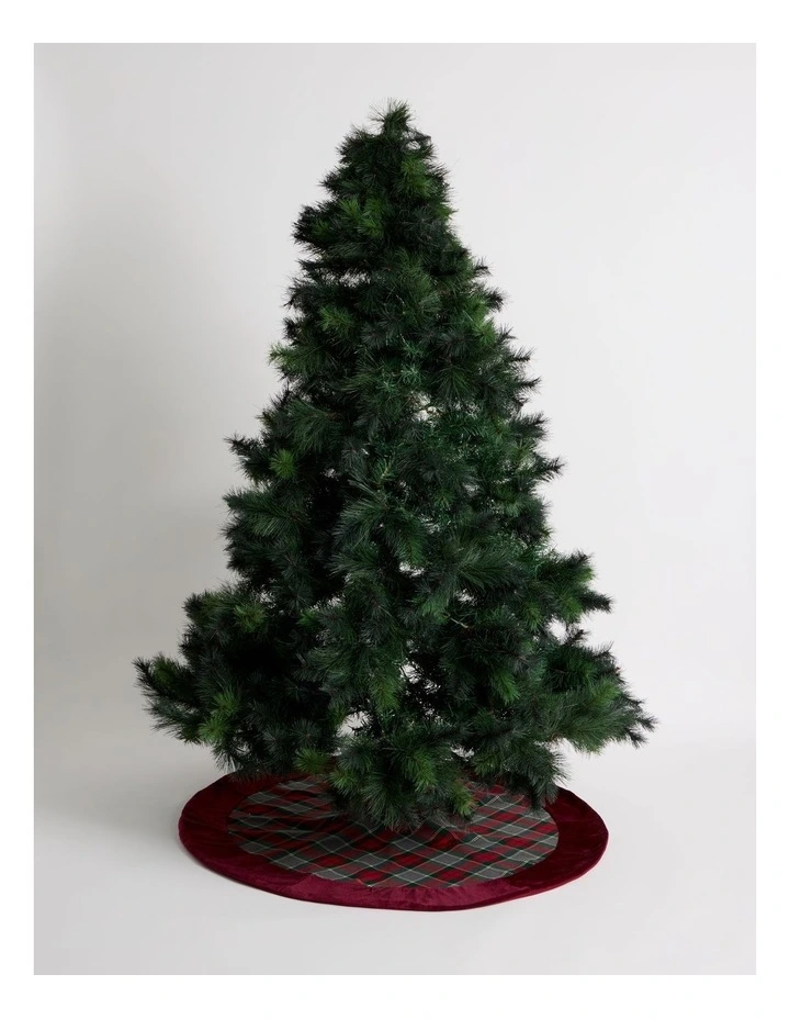 Heirloom Christmas Tartan Tree Skirt 120cm in Multi image 2