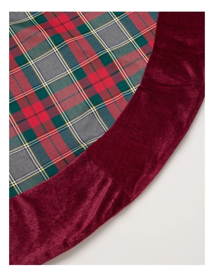 Heirloom Christmas Tartan Tree Skirt 120cm in Multi image 4