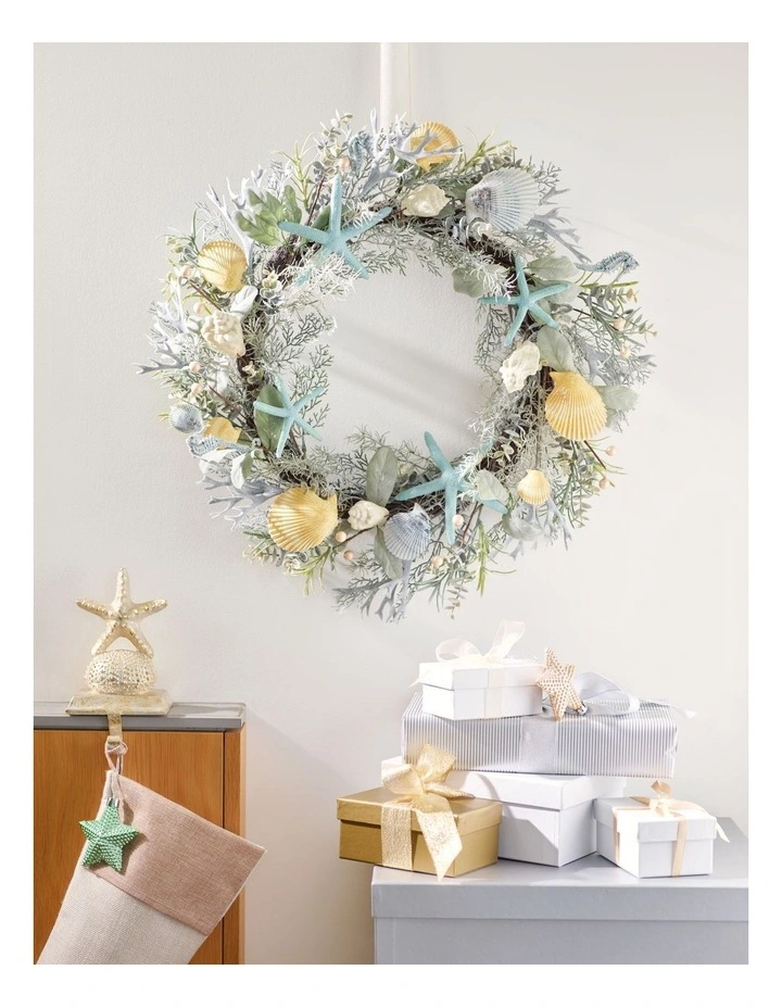 Eucalyptus Christmas Hessian withWhite Cuff Stocking 44cm in Natural image 4
