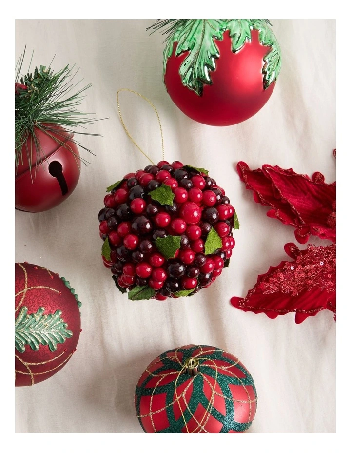 Heirloom Berry with Felt Leaves Ornament in Red: 10cm image 3