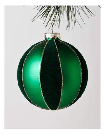 Green colour