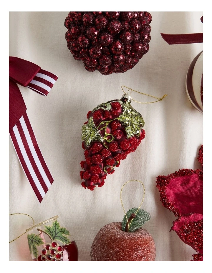 Heirloom Glass Grape Ornament in Red: 13cm image 5