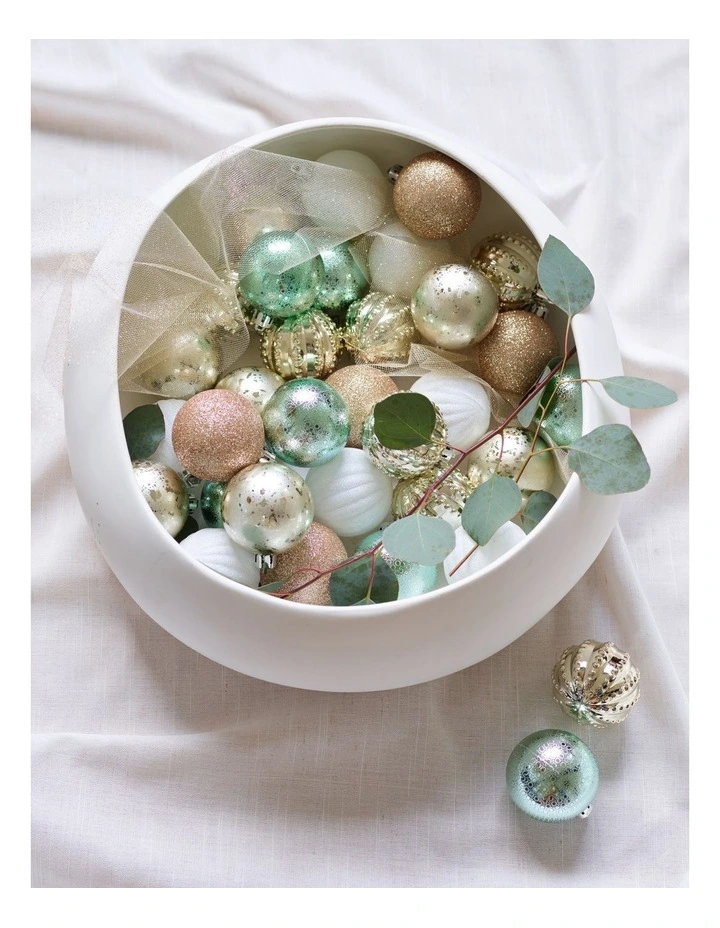 Eucalyptus Christmas 50pk Christmas Shatterproof Ornaments 6cm in Asst. Colours image 3