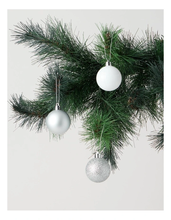 Luxe Shatterproof Baubles 24pk in Silver and White: 5cm image 2